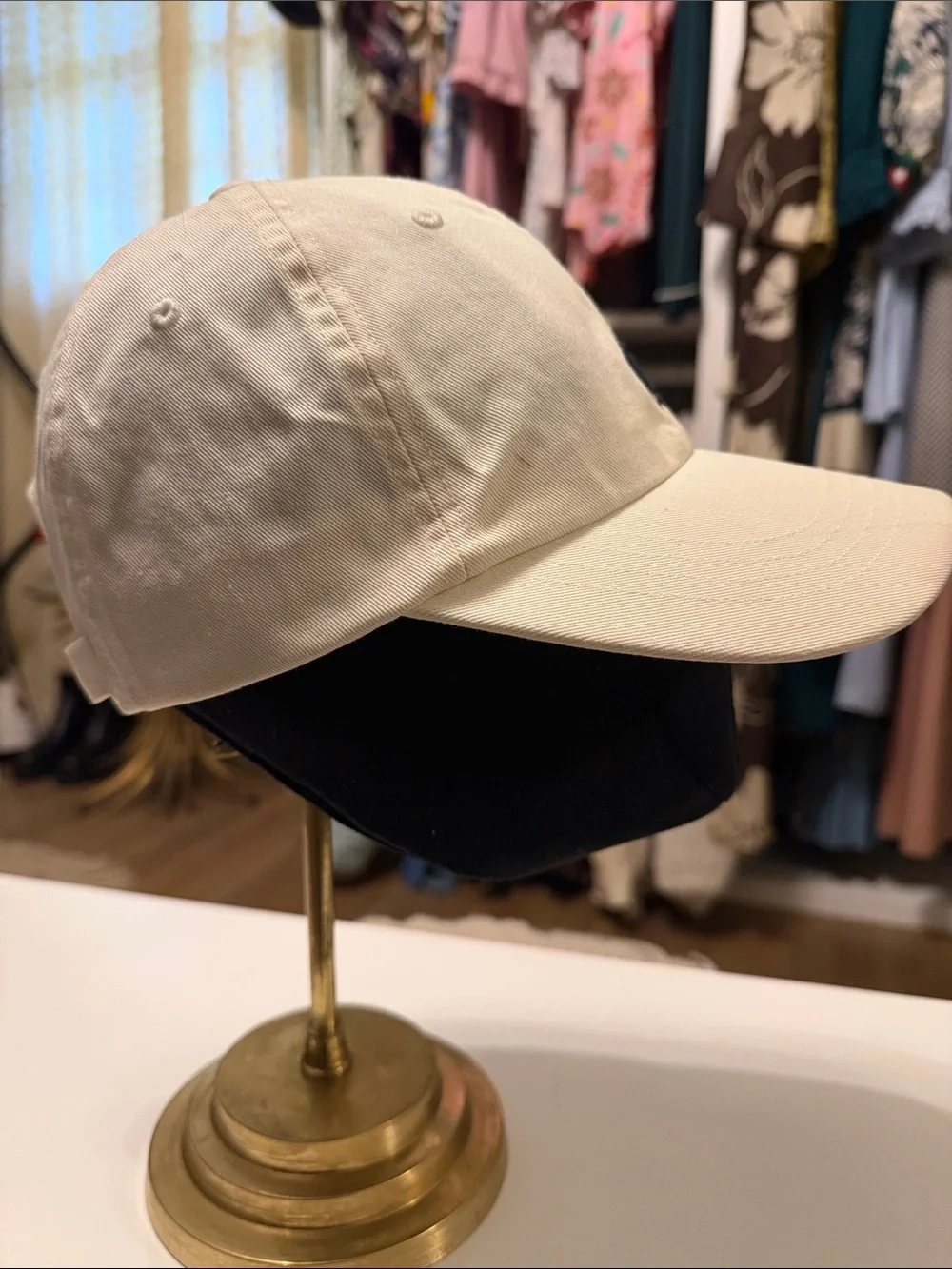 Tory Burch white Baseball Cap with Navy Logo